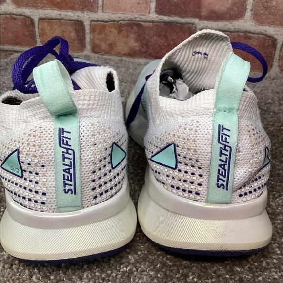 Brooks levitate 5 stealth fit womens running shoes size 8 - Picture 4 of 6